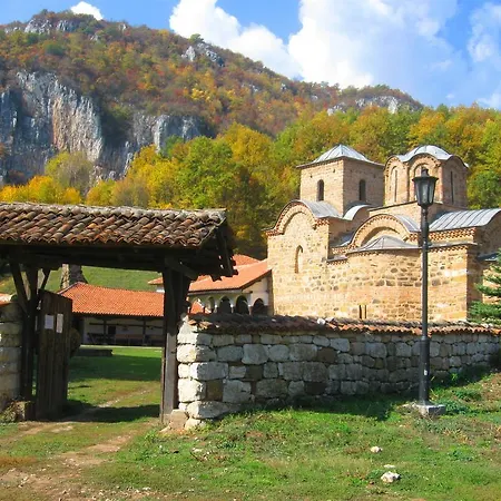 Amfora Caribrod Bed & Breakfast